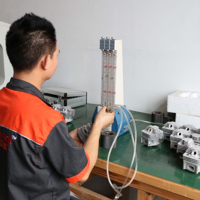Cylinder block tester